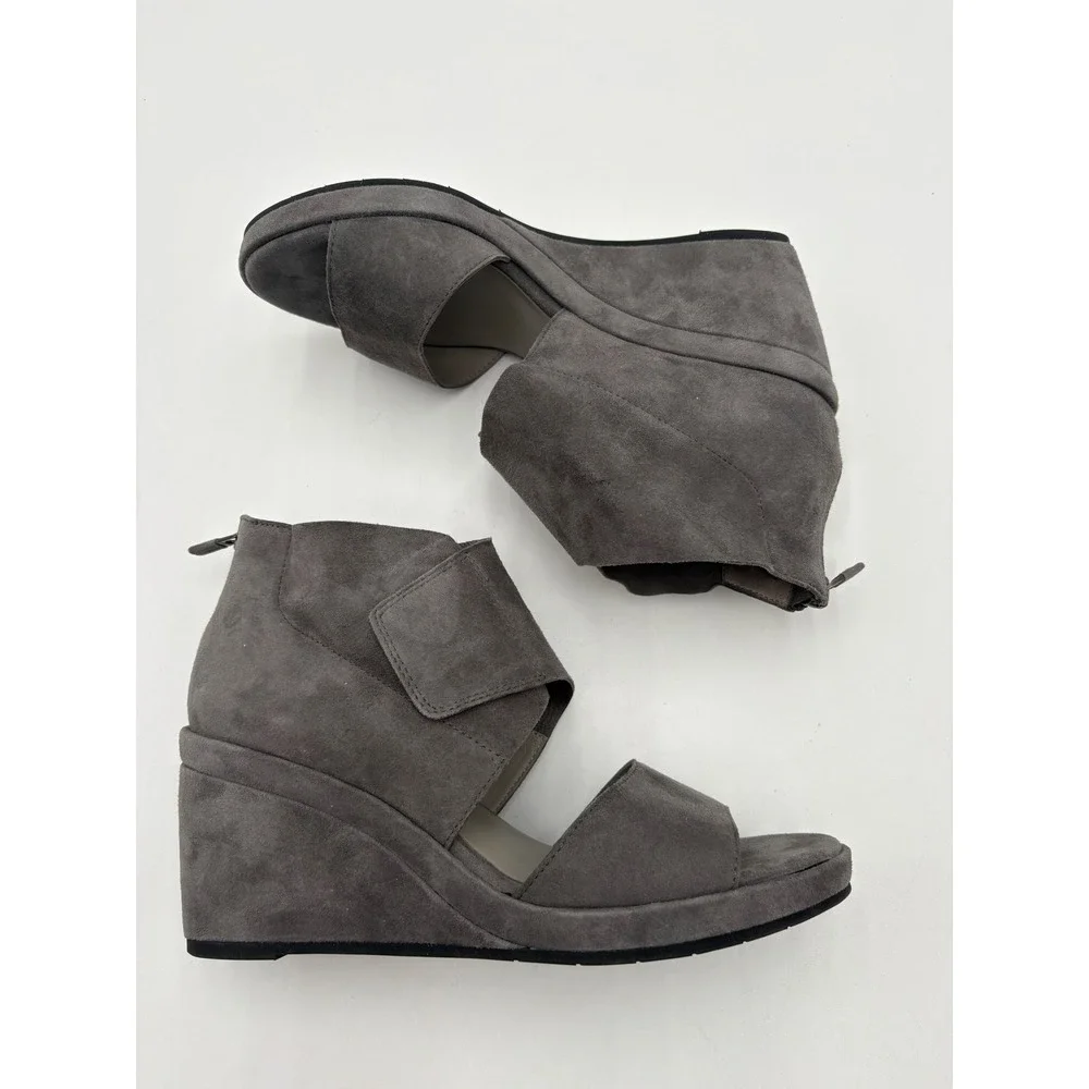 Eileen Fisher Womens Gray Suede Wedge Sandals Open Toe Back Zip Shoes Size 6 US